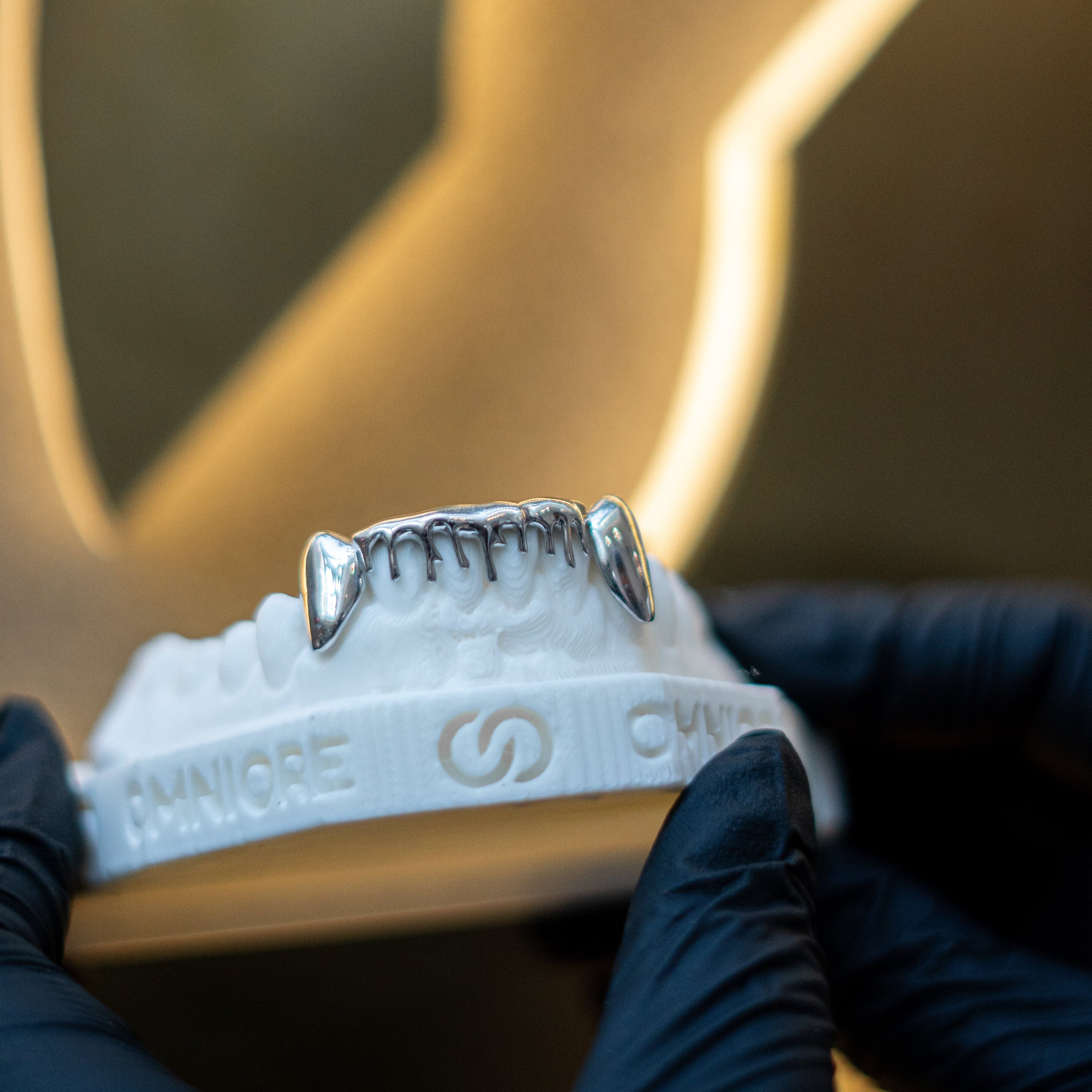 Frostbite Drip Bottom Canine Set