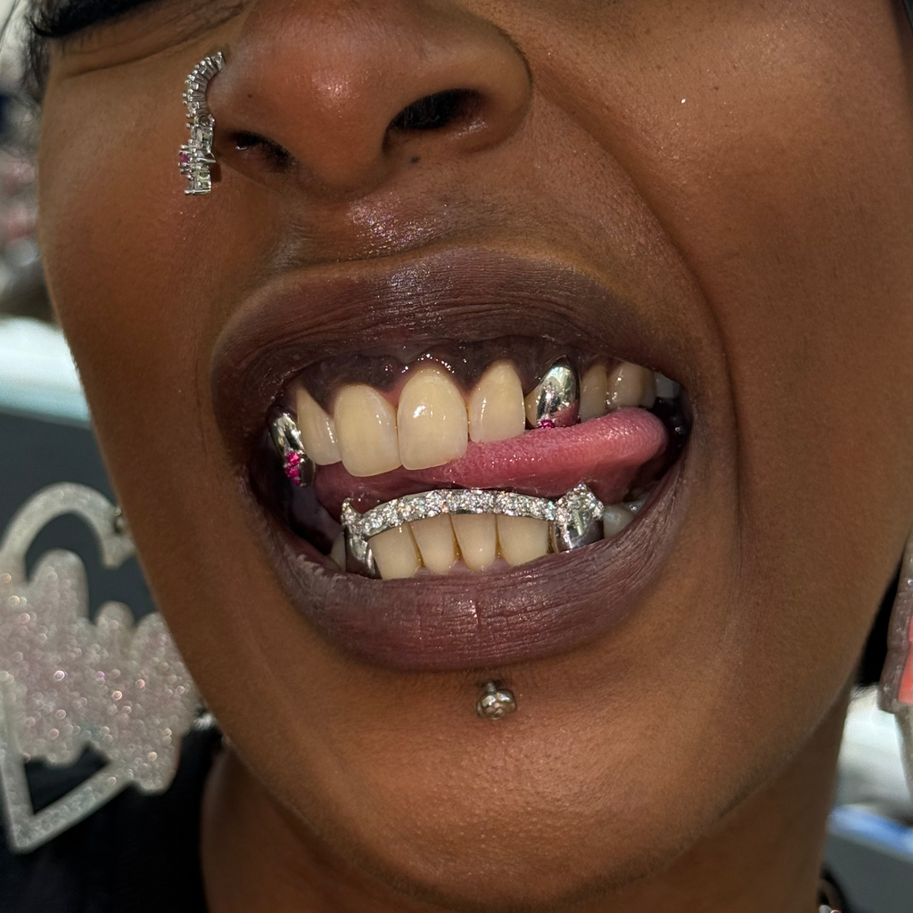 Vampire Fang Bar | Diamond Tips