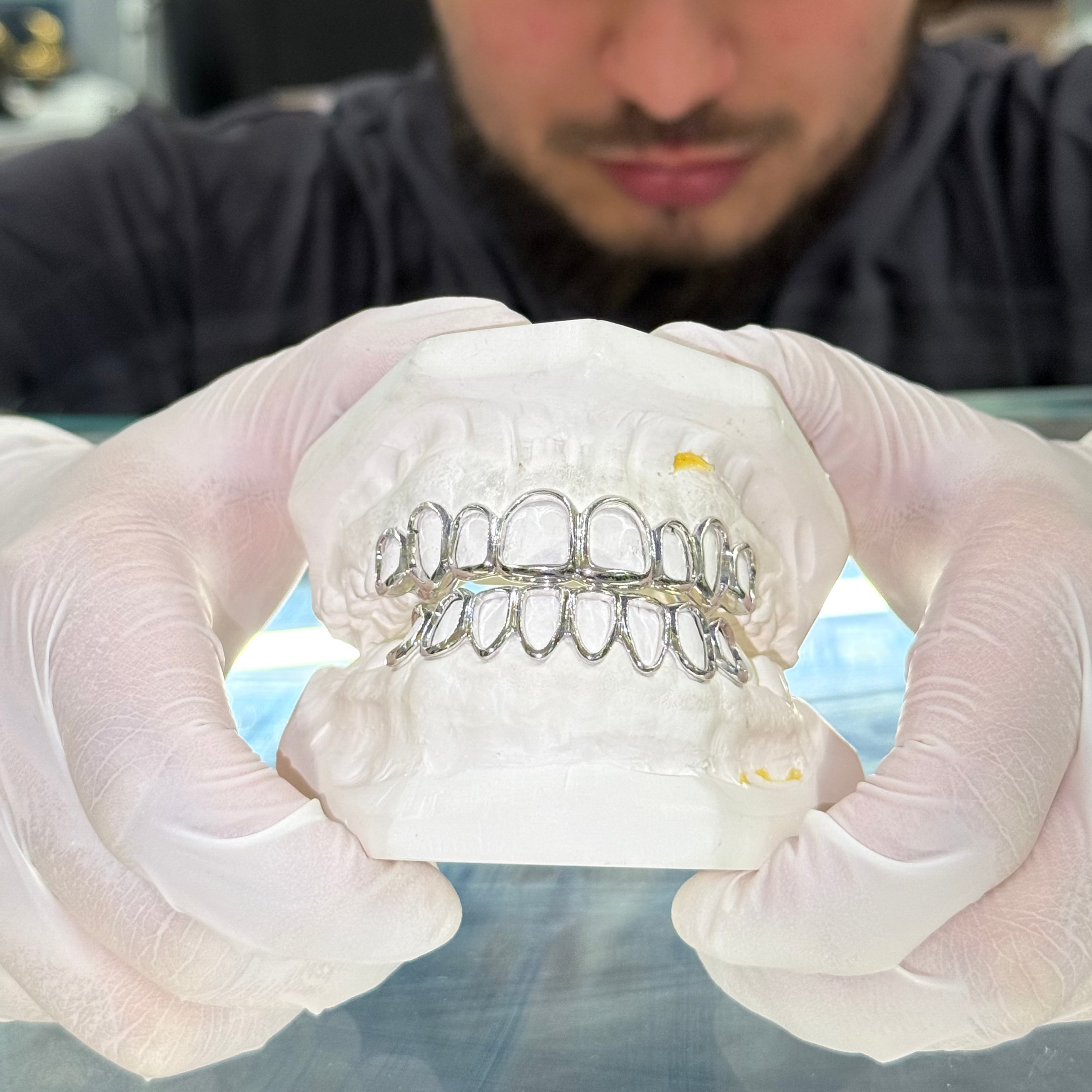 Window Set Grillz