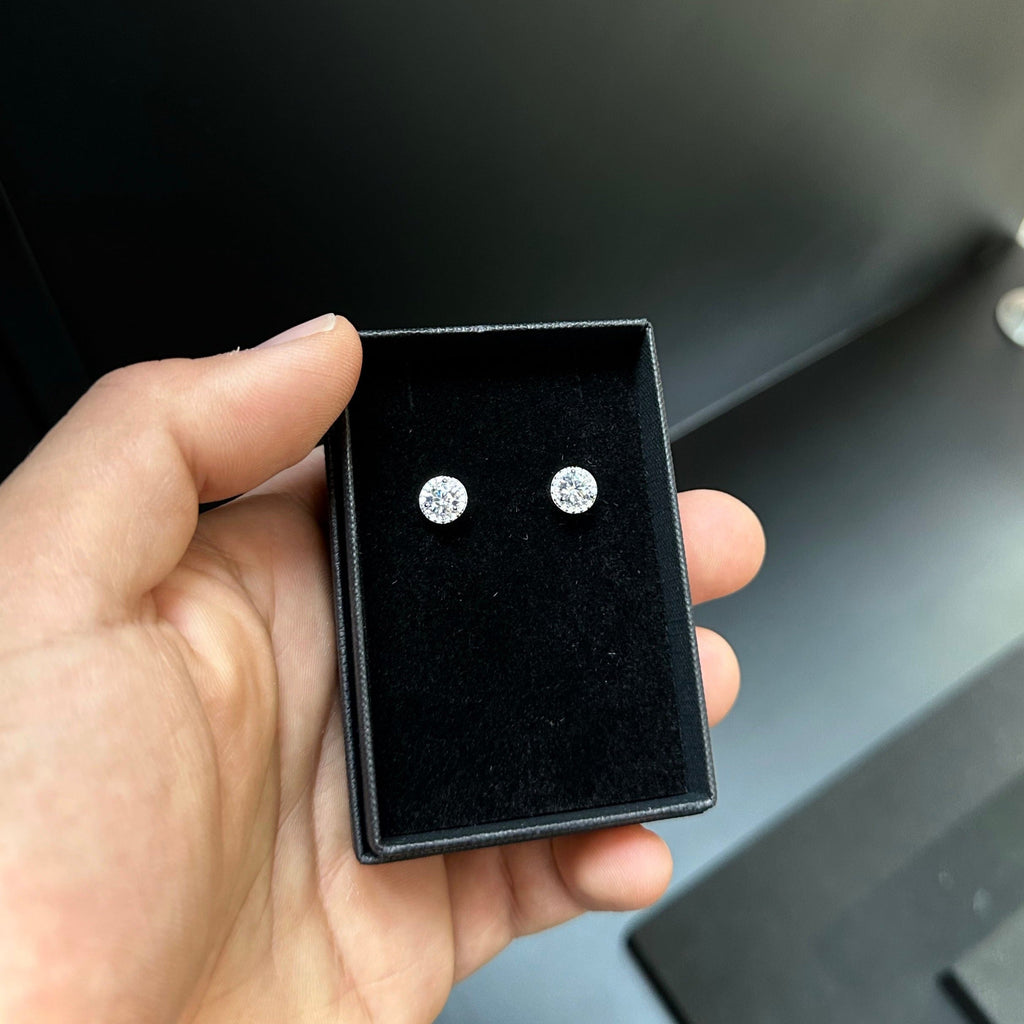 Clear Halo Studs Moissanite